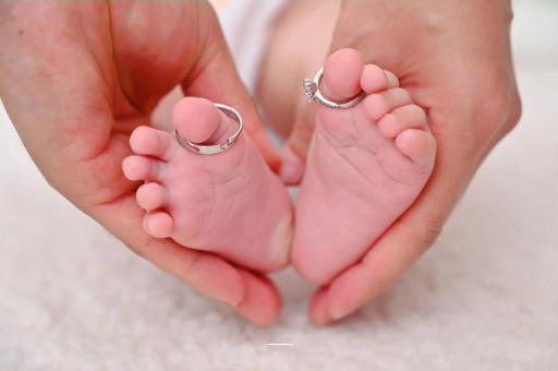 徐州2024深圳助孕公司大对比：过来人经验带你深入了解